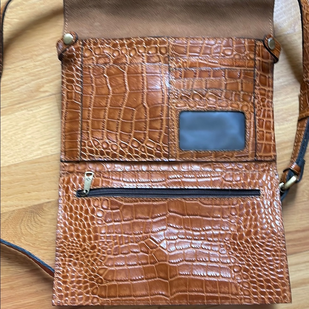 Patricia Nash Brown Crossbody Bag with Crocodile Embossed Leather - Picture 4 of 6